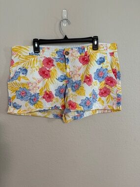 Old Navy Floral Cotton Shorts - White with Pink, Blue & Yellow 3 in inseam